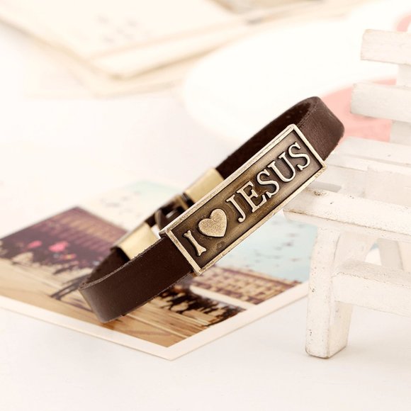 I love Jesus Bracelet - Picture 3 of 5